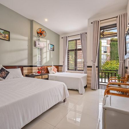 Bo Bo Homestay Хойан Экстерьер фото