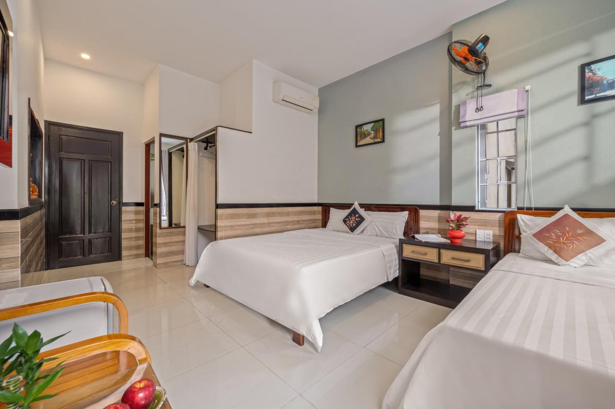 Bo Bo Homestay Хойан Экстерьер фото