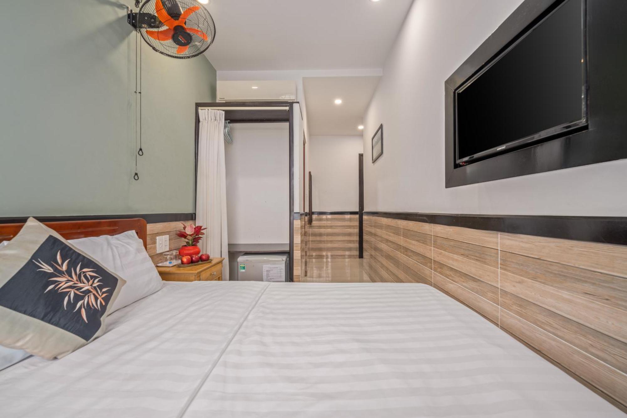 Bo Bo Homestay Хойан Номер фото